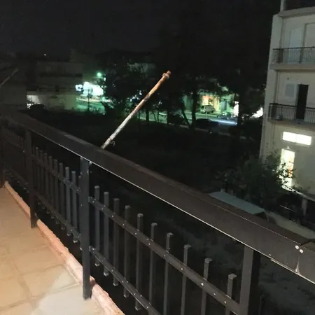 Tsaparas Hotell